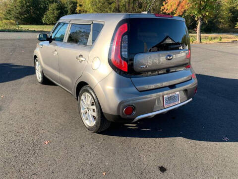 2018 Kia Soul +
