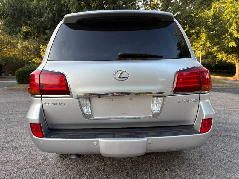 2010 Lexus LX 570