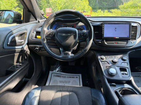 2015 Chrysler 200 S