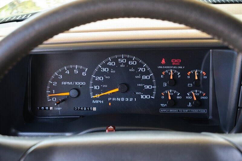 1997 GMC Suburban C1500