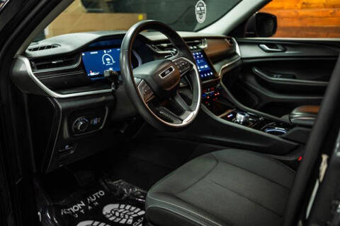 2023 Jeep Grand Cherokee L Altitude