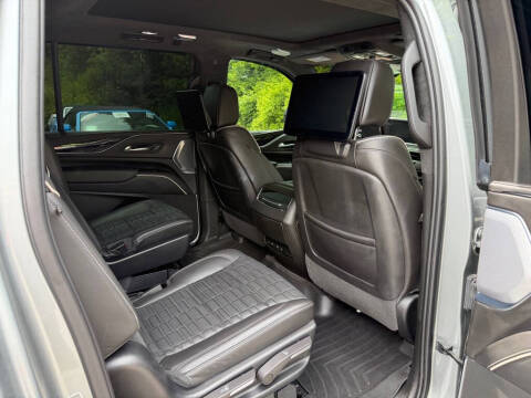 2023 Cadillac Escalade-V ESV