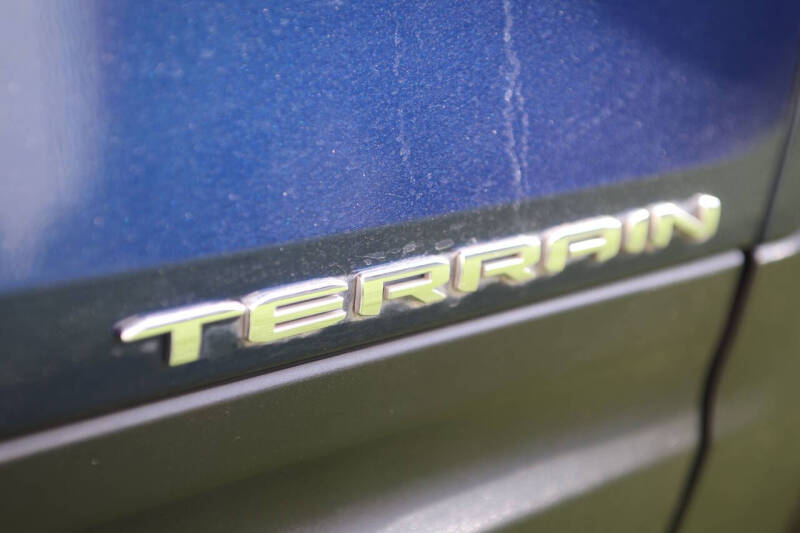 2023 GMC Terrain SLE