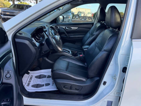 2015 Nissan Rogue SL