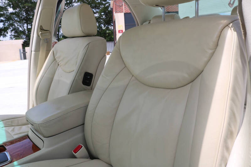 2001 Lexus LS 430
