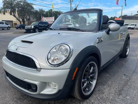 2015 MINI Convertible for sale at RoMicco Cars and Trucks in Tampa FL