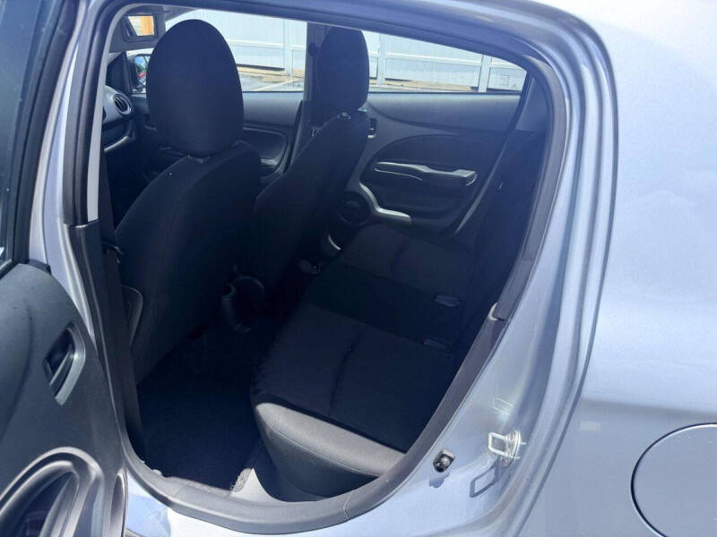 2024 Mitsubishi Mirage ES