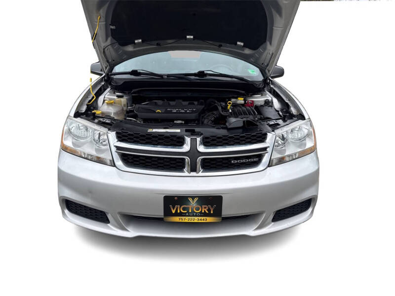 2012 Dodge Avenger SE