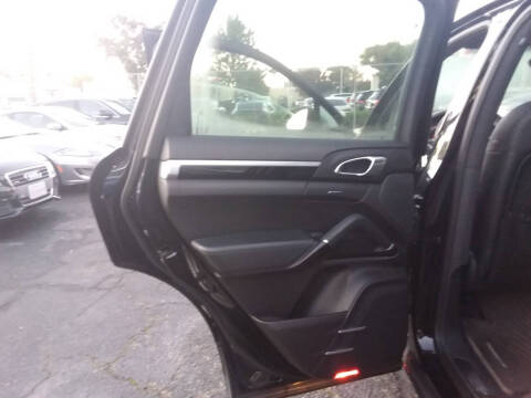 2016 Porsche Cayenne