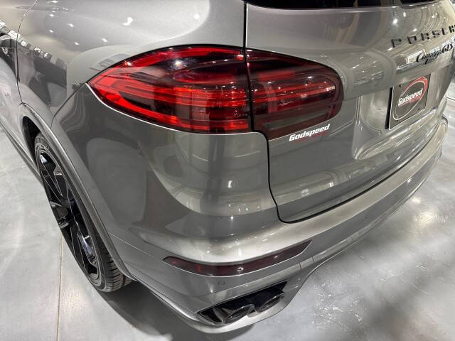 2017 Porsche Cayenne GTS