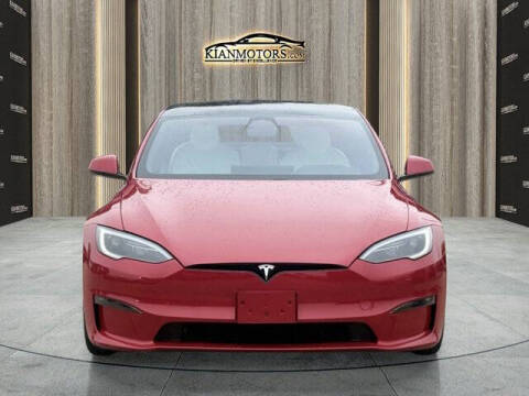 2023 Tesla Model S Standard Range