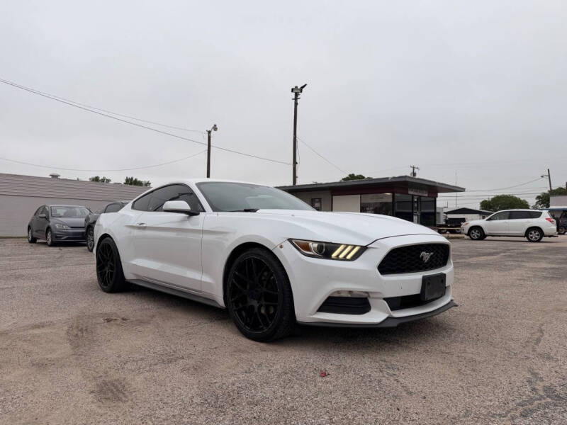2017 Ford Mustang V6
