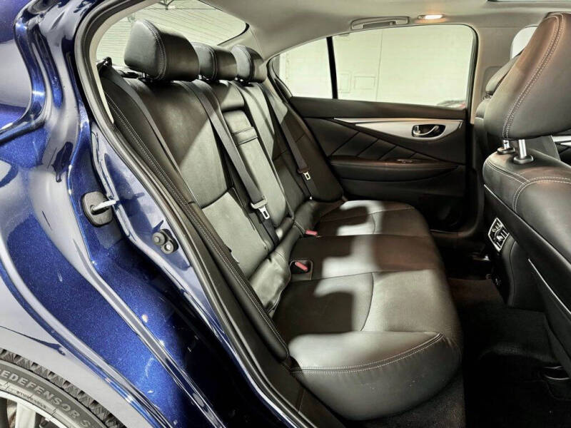 2022 Infiniti Q50 Luxe