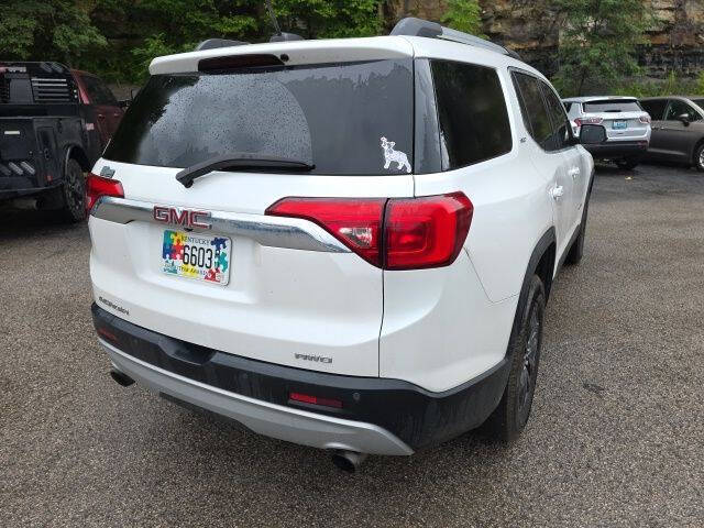 2019 GMC Acadia SLT-1