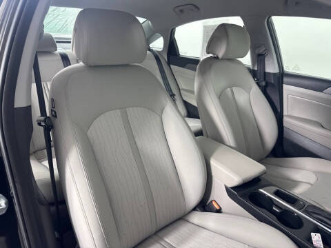 2016 Hyundai Sonata Hybrid SE