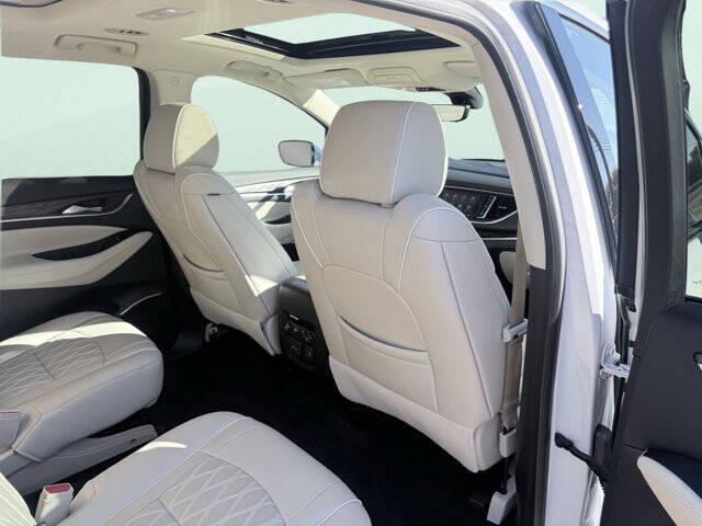 2024 Buick Enclave Avenir