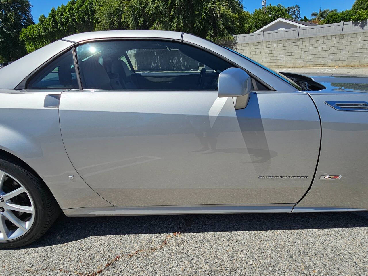2006 Cadillac XLR-V 45