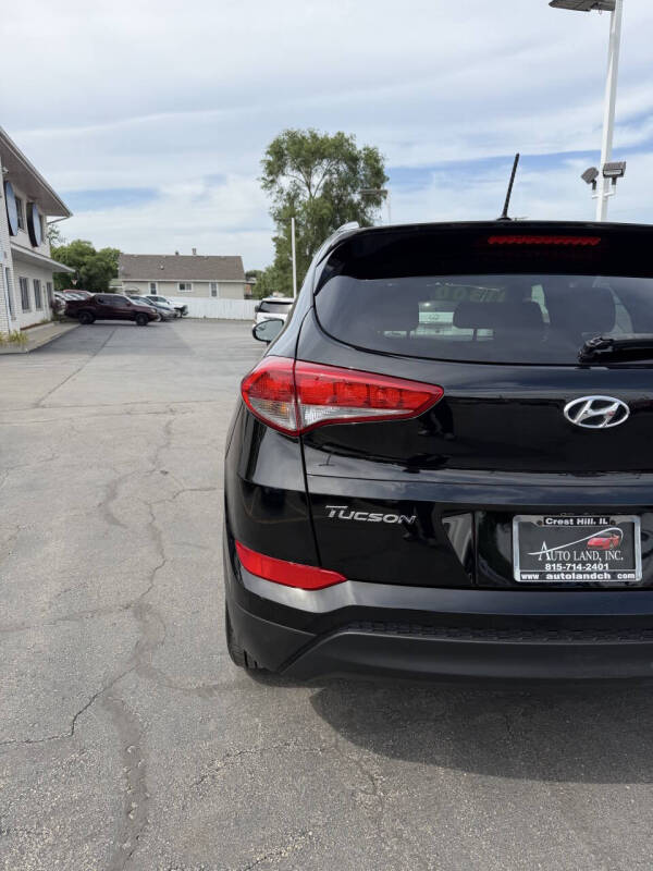 2016 Hyundai Tucson SE