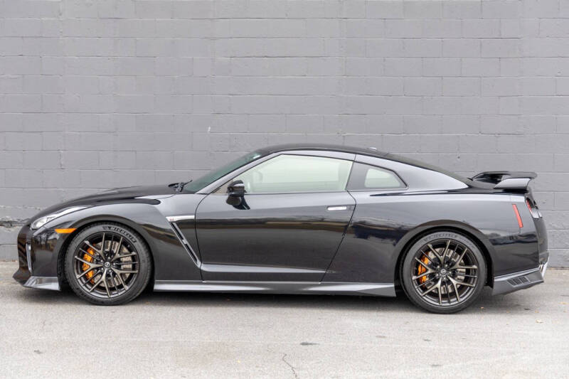 2018 Nissan GT-R Premium