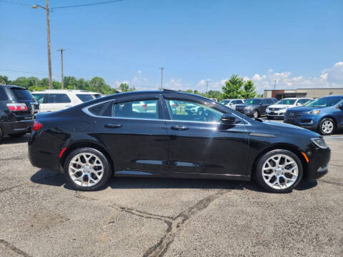 2015 Chrysler 200 C