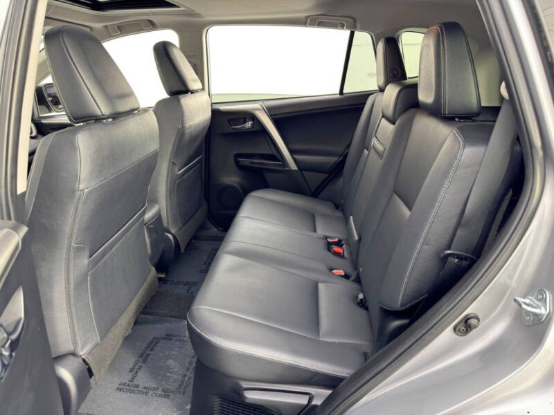 2017 Toyota RAV4 Hybrid Limited