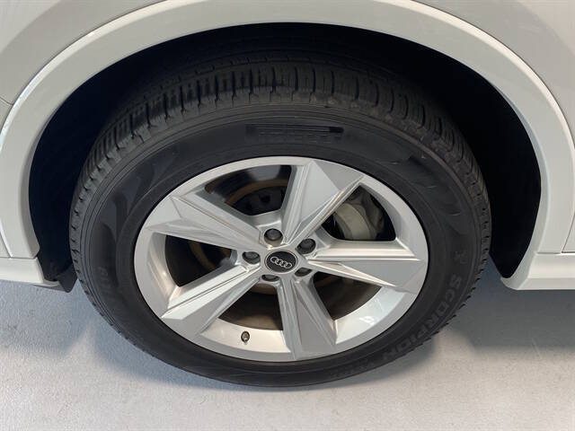 2024 Audi Q7 quattro Premium Plus 45 TFSI