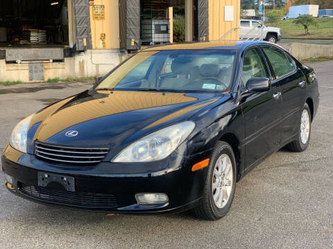 2002 Lexus ES 300 for sale at Bright Star Motors in Tacoma WA