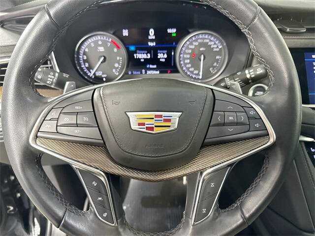 2024 Cadillac XT5 Sport