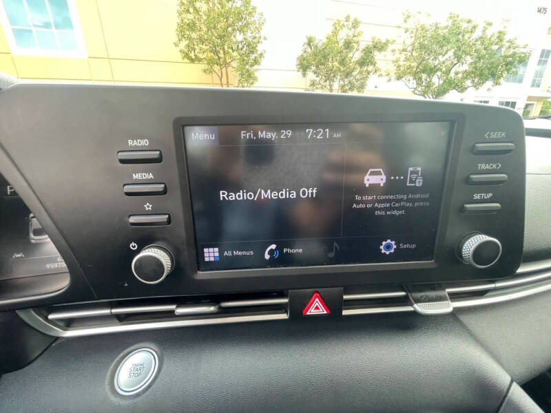 2022 Hyundai Elantra