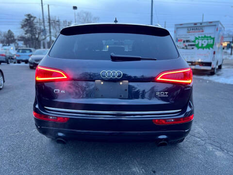 2016 Audi Q5 2.0T quattro Premium Plus