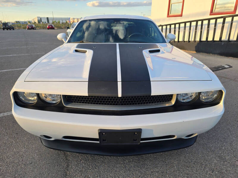 2014 Dodge Challenger SXT