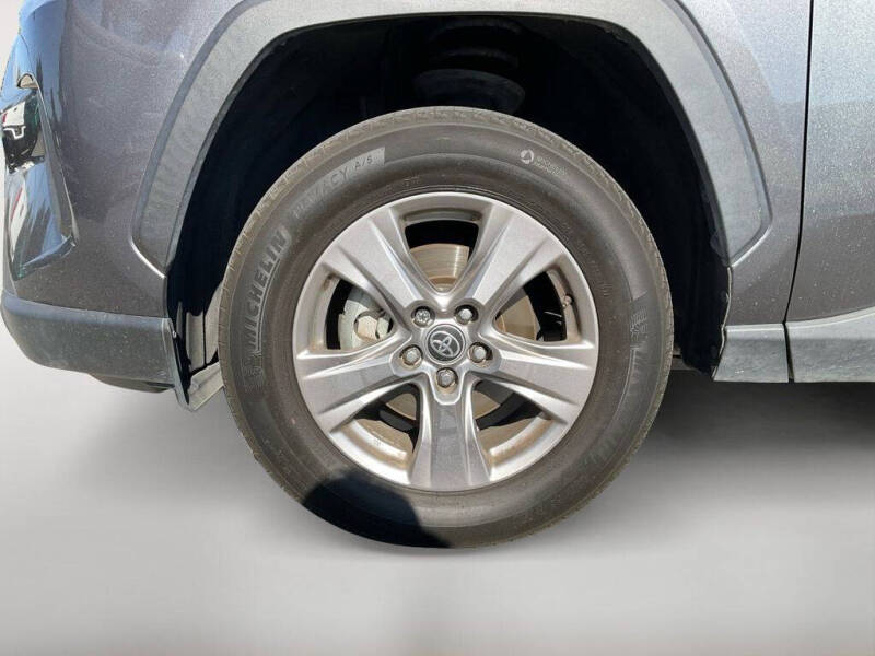 2022 Toyota RAV4 XLE