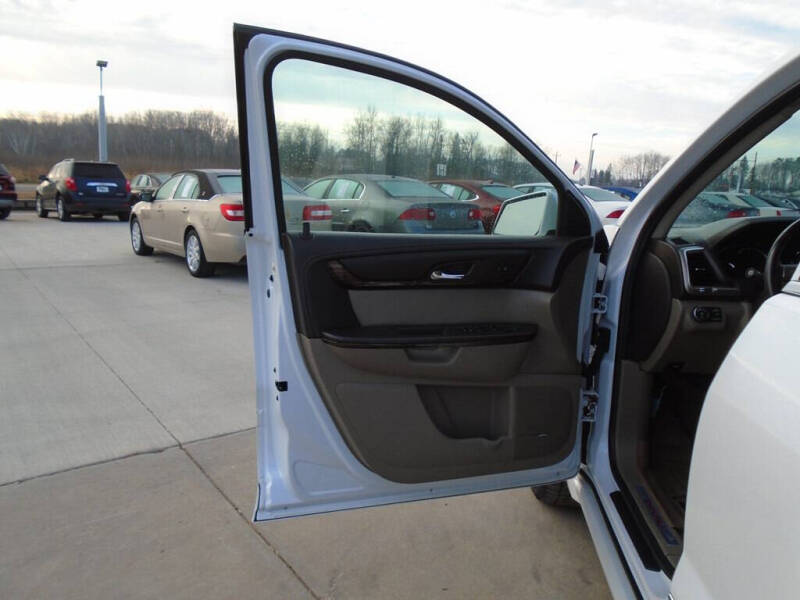 2016 GMC Acadia Denali