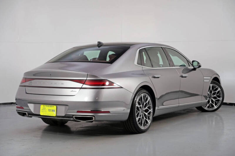 2024 Genesis G90 3.5T e-Supercharger