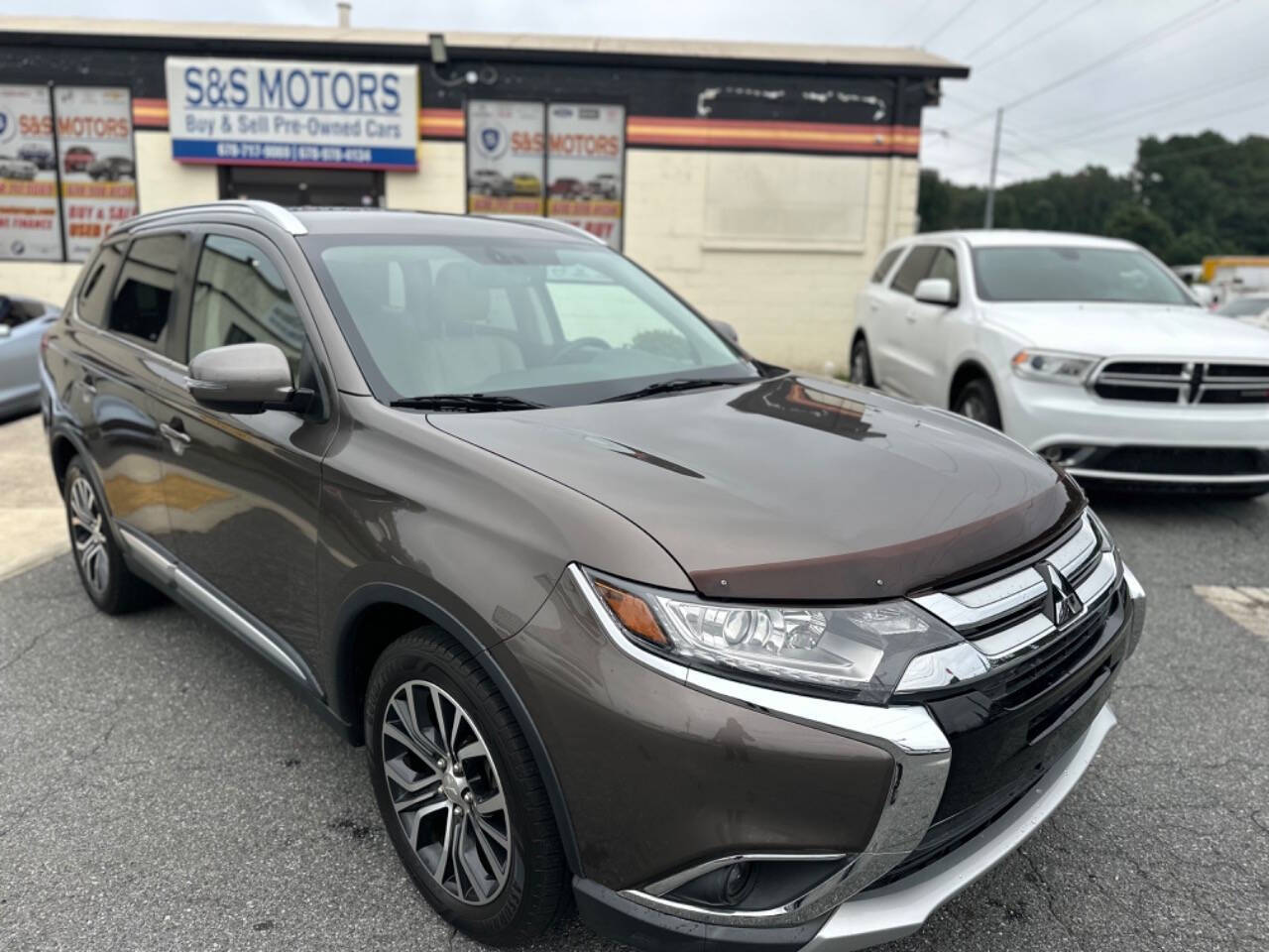 2018 Mitsubishi Outlander for sale at S & S Motors in Marietta, GA