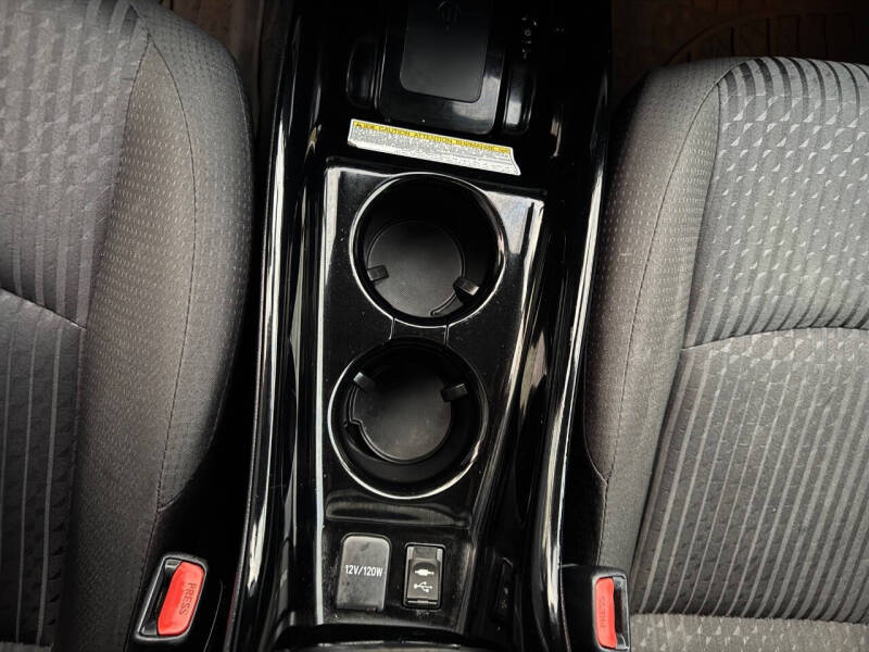 2017 Toyota Prius Three