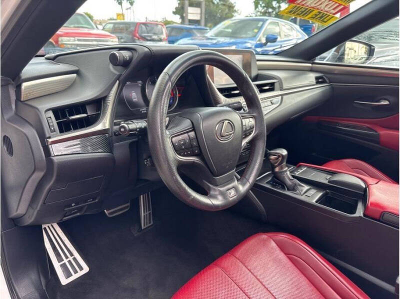 2019 Lexus ES 350