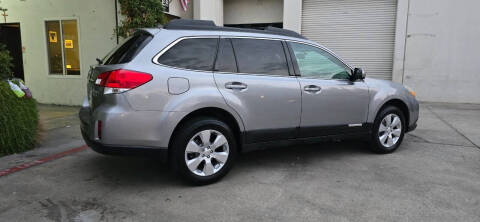 2011 Subaru Outback 2.5i Limited