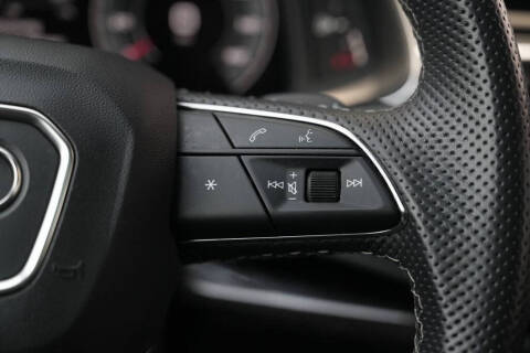 2022 Audi SQ8 4.0T quattro Prestige