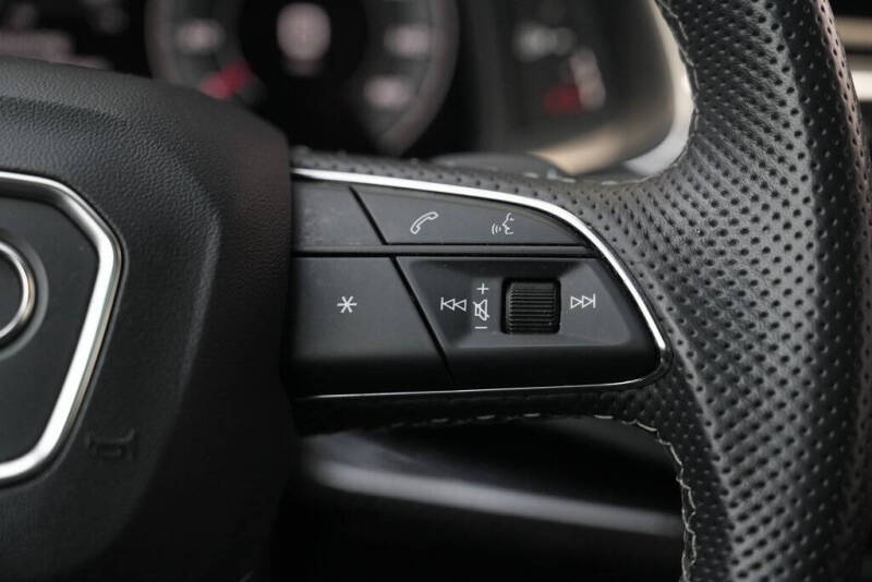 2022 Audi SQ8 4.0T quattro Prestige