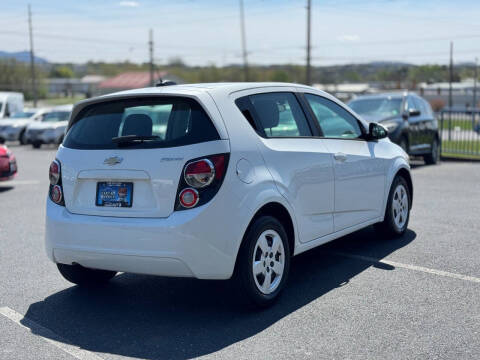 2016 Chevrolet Sonic LS Auto