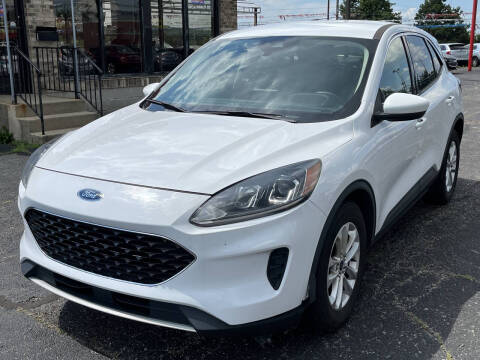 2020 Ford Escape SE