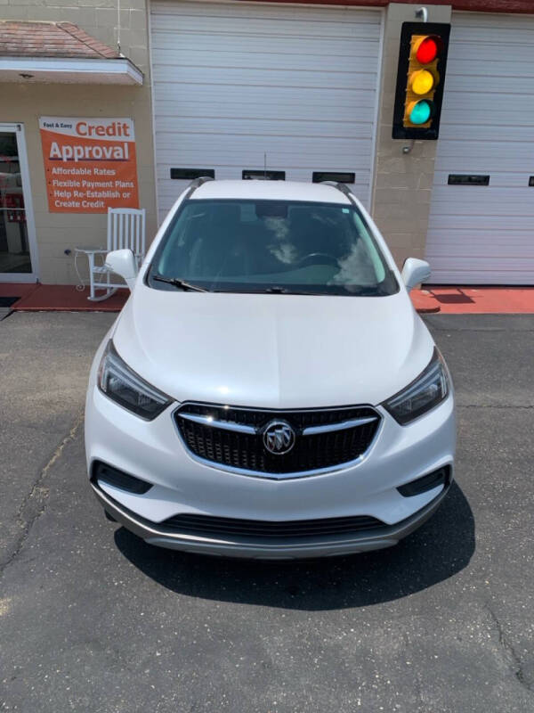 2017 Buick Encore Preferred's photo