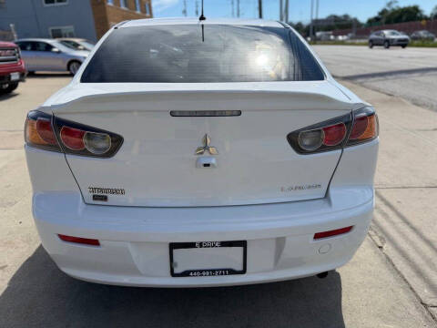 2017 Mitsubishi Lancer ES