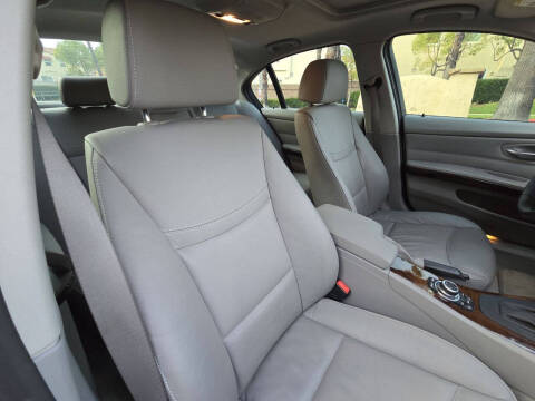 2011 BMW 3 Series 328i