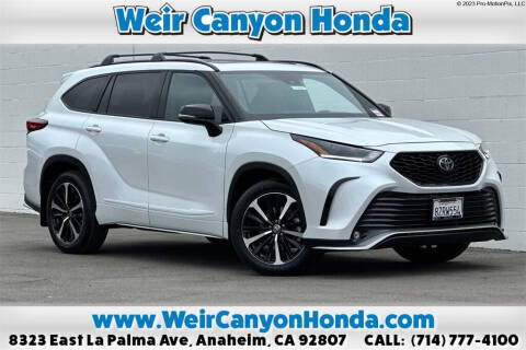 2022 Toyota Highlander XSE