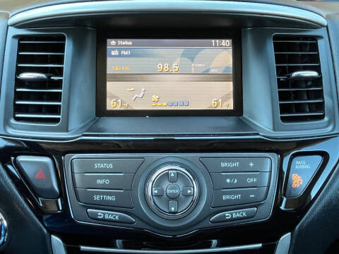 2014 Nissan Pathfinder SV