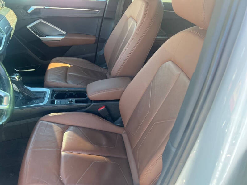 2019 Audi Q3 quattro S line Prem Plus 45 TFSI