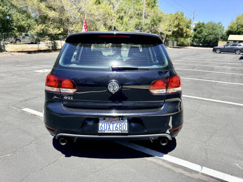 2012 Volkswagen GTI Base PZEV