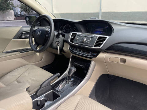 2017 Honda Accord LX